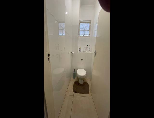 2.5 BEDROOM APARTMENT TO LET IN GLENWOOD